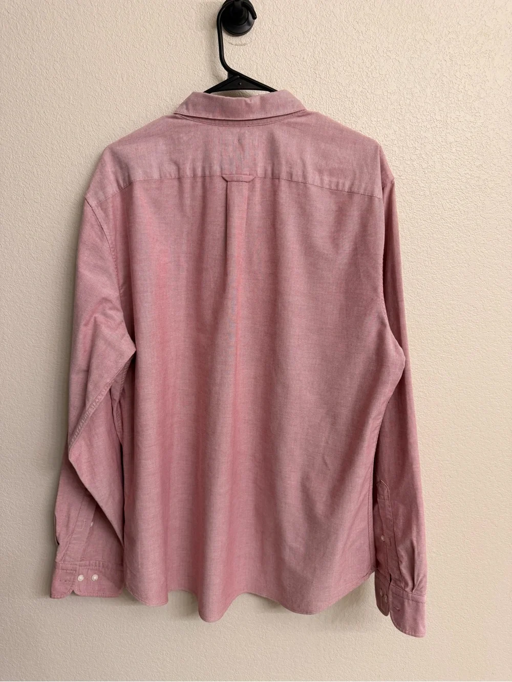 Banana Republic Men's Button-Down Shirt in Dusty Pink Grant Fit Size XL